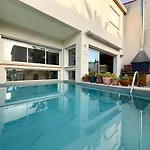 Urban Oasis - Duplex Design, Piscine Privee Perpignan