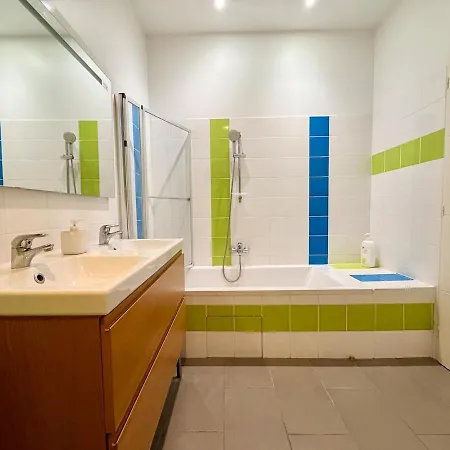 Urban Oasis - Duplex Design, Piscine Privée