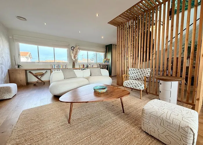 Villa Urban Oasis - Duplex Design, Piscine Privee *