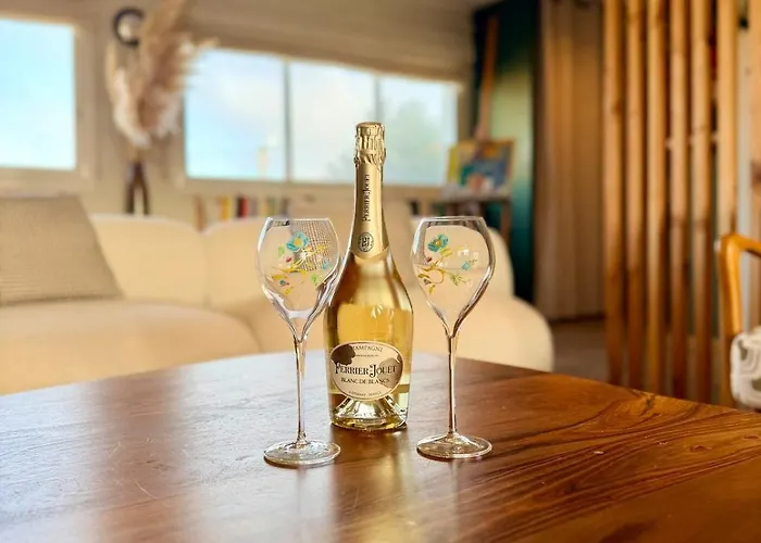 Villa Urban Oasis - Duplex Design, Piscine Privee *