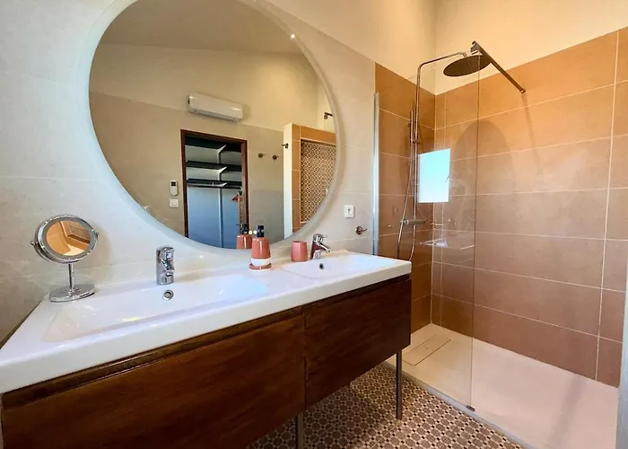 Villa Urban Oasis - Duplex Design, Piscine Privee Perpignan